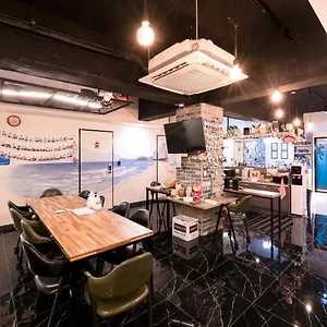 Mama Haeundae Пусан