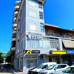 Brace Hotel Gjirokastër