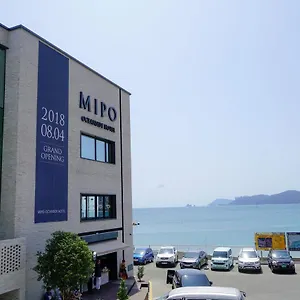 2* Hotel Mipo Oceanside